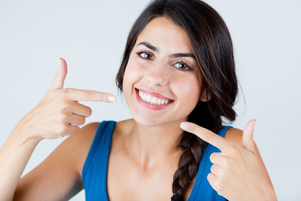 Professional Teeth Whitening Treatment From A  Cosmetic Dentist